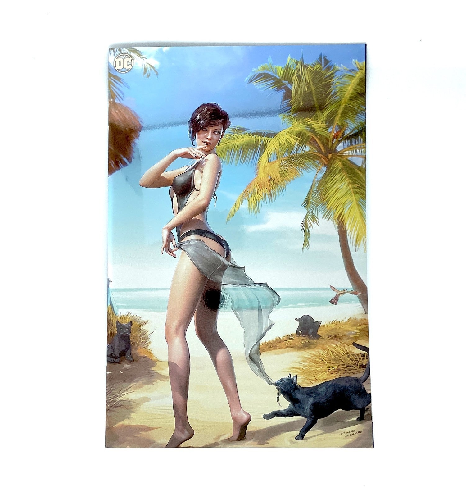 Catwoman #68 Coppertone Exclusive Tiago Da Silva Virgin FOIL Variant - 2024