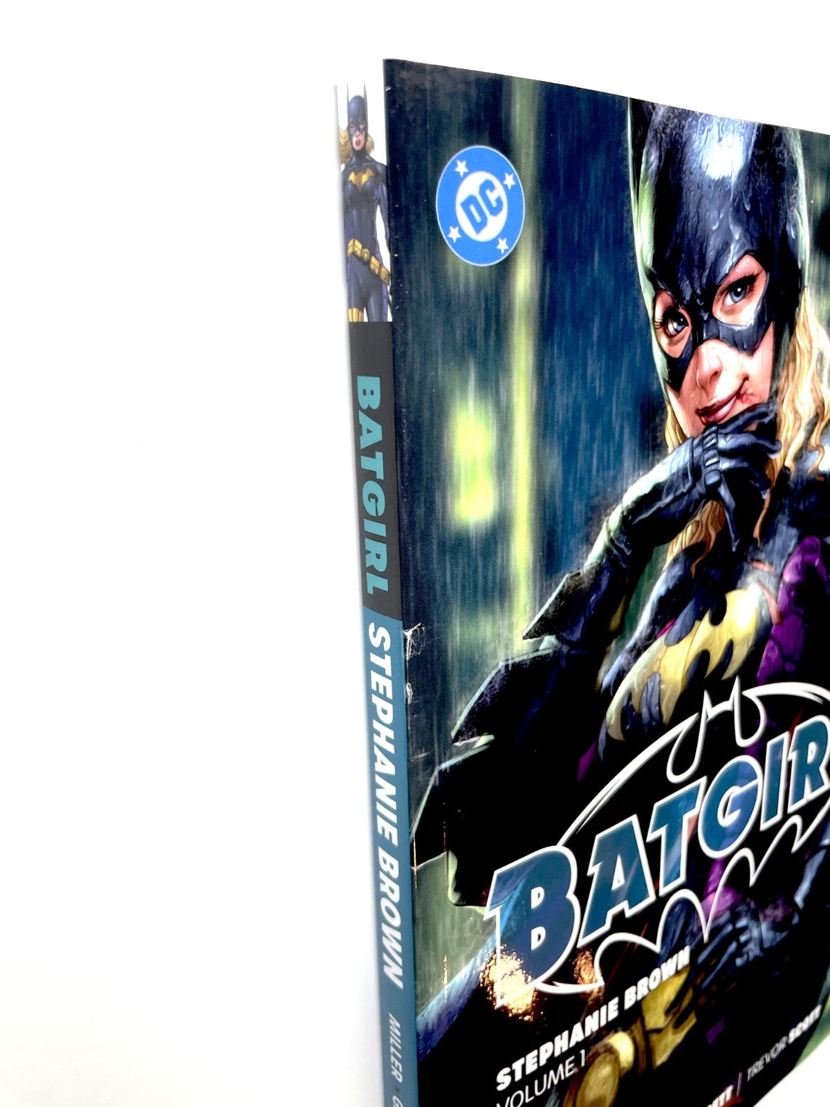 BATGIRL STEPHANIE BROWN TP - VOL 01 - Trade Paperback (2024 EDITION) (scuffed)